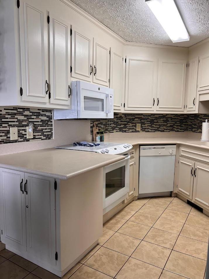 Elegant Coastal Getaway Spacious 3Br Chelsea House Myrtle Beach Exterior photo